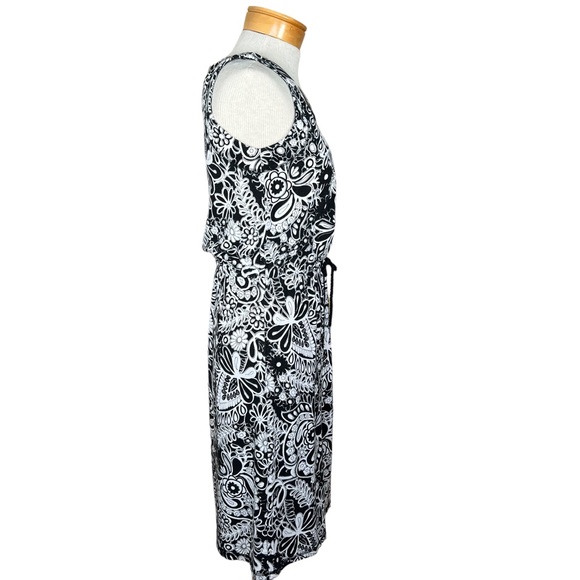 T by Talbots Sleeveless Black & White Casual Knit Dress With Drawstring Waist SP - Picture 5 of 15